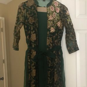 Preloved dress worn only once